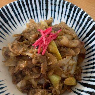 すき焼きみたいな♪豚丼